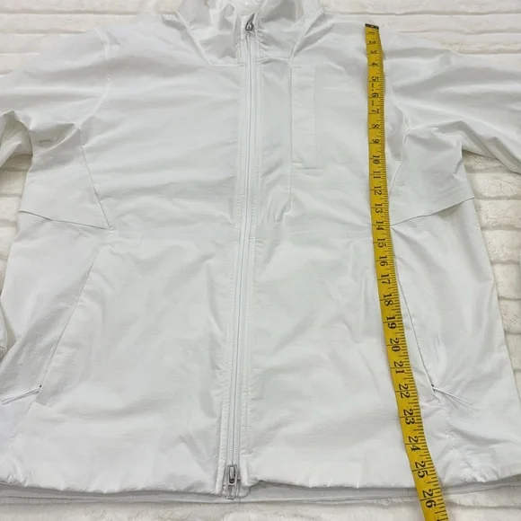 Lululemon Sojourn Windbreaker Jacket - Picture 7 of 12